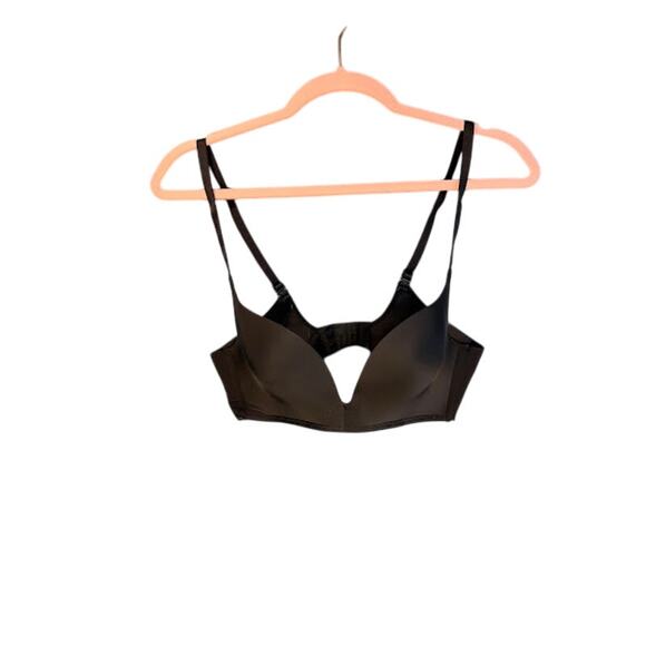 Women's T-Shirt No Lines Bra - Size 34/36 B/C Light Padding Black - Picture 1 of 7